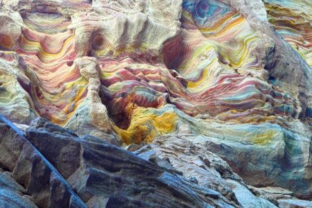 4×4 Safari to  Colored Canyon and Shopping in Dahab from Sharm